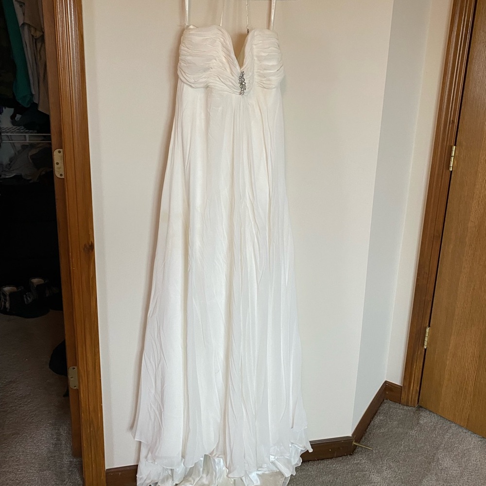 David’s bridal wedding dress